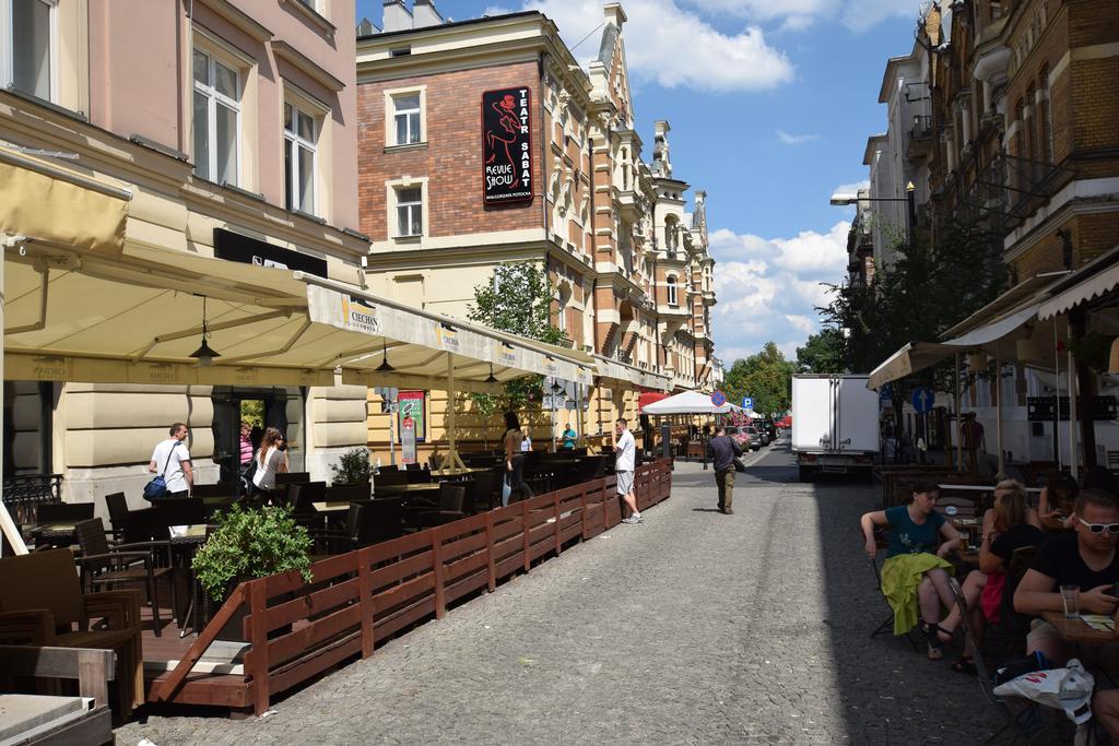 Elegant Apartment Copernicus Варшава Экстерьер фото