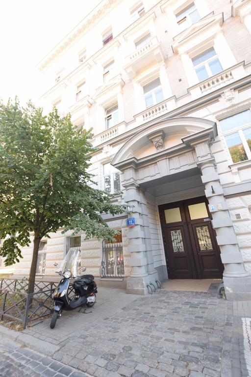 Elegant Apartment Copernicus Варшава Экстерьер фото