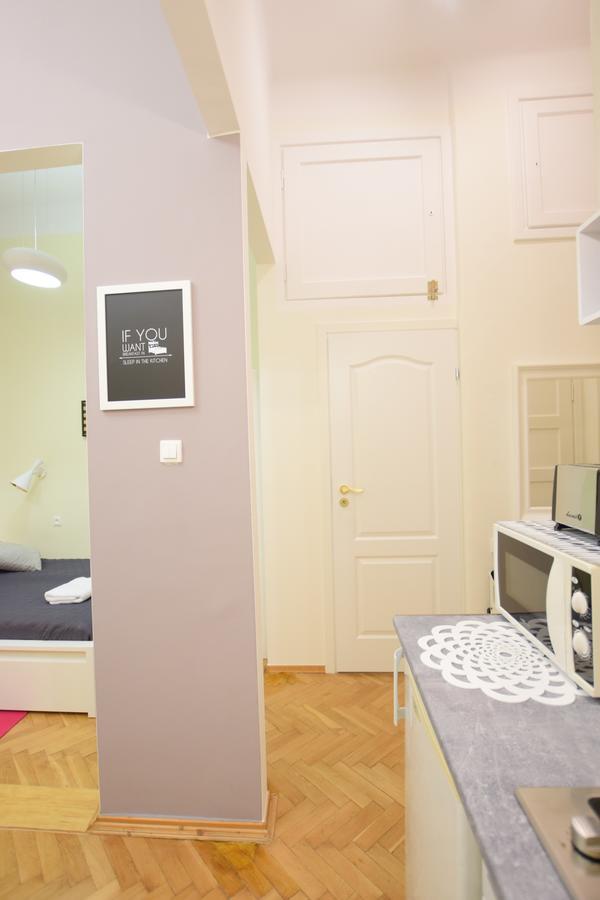 Elegant Apartment Copernicus Варшава Экстерьер фото