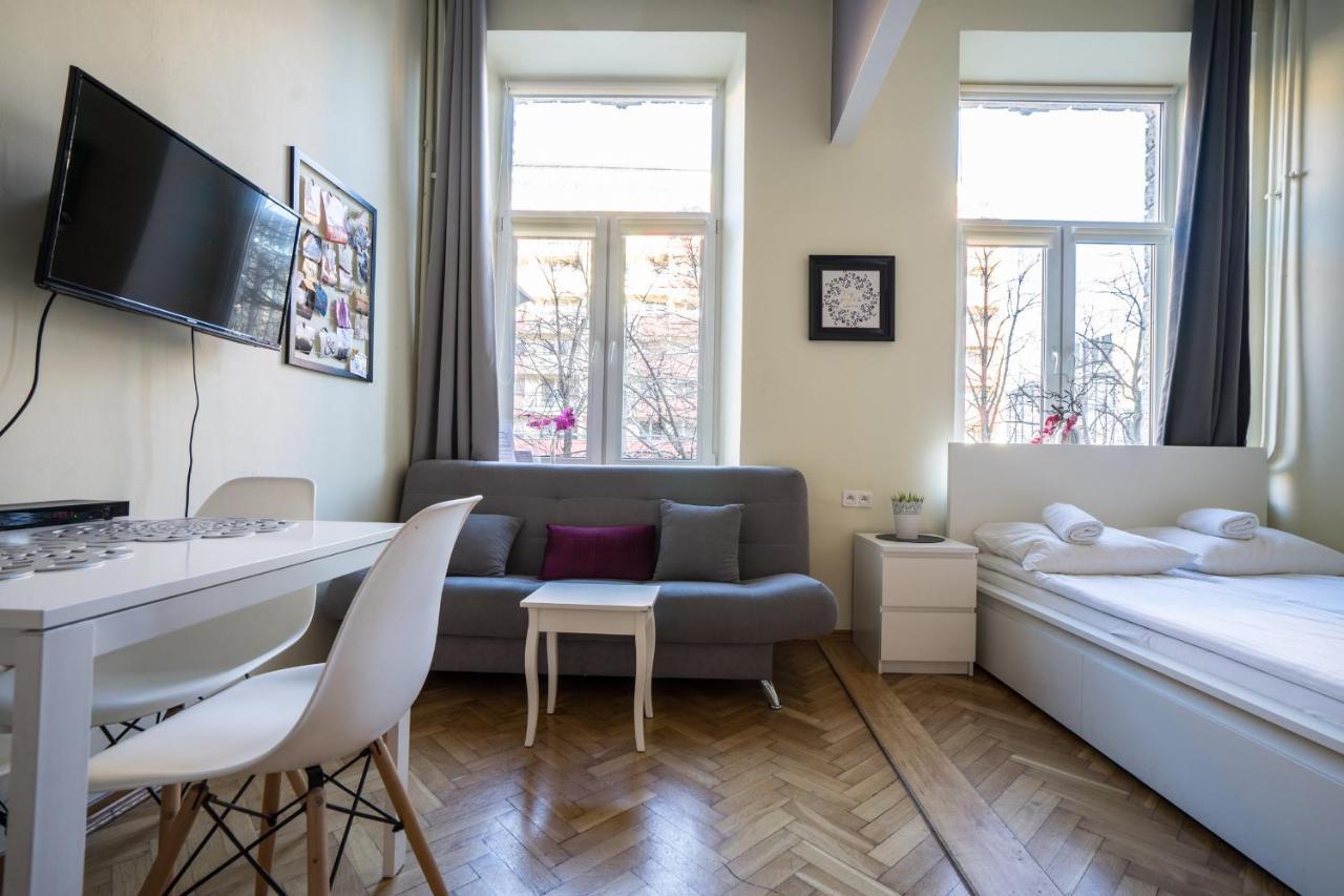 Elegant Apartment Copernicus Варшава Экстерьер фото